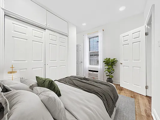 Rented by Dallien Realty Limited Liability Company | media 9