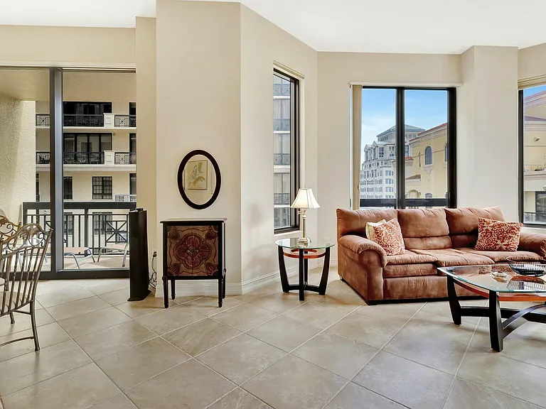 701 S Olive Ave #1504 — Photo 13