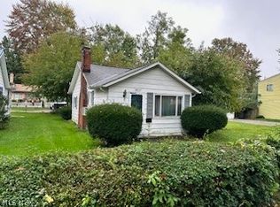 5687 Davis Dr, Mentor On The Lake, OH
