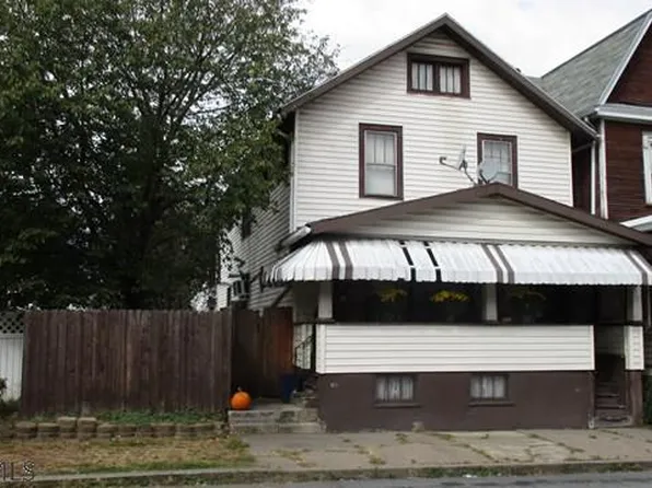 110 5th Ave, Altoona, PA 16602