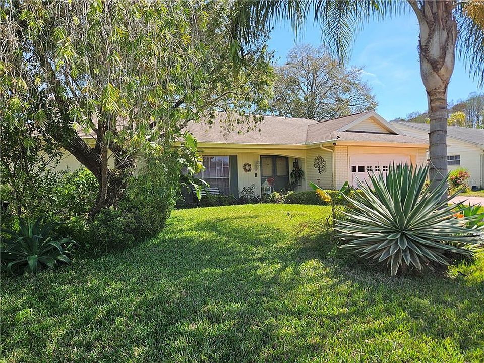 1st image of 12204 Silk Oak Ln