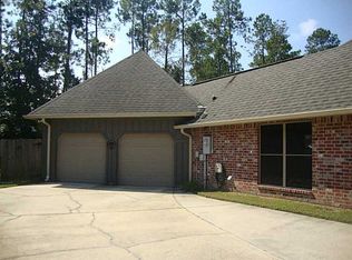 425 Laurelleaf Ln, Covington, LA 70433