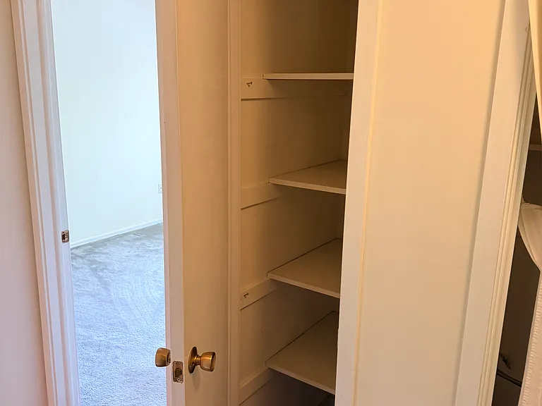 22 Sycamore Ln #22 — Photo 37
