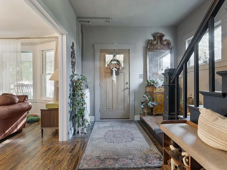 721 N Water Ave — Photo 16