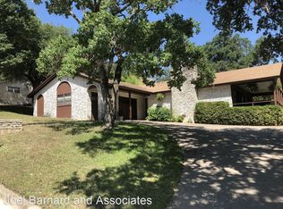 213 Oak Ridge Dr, San Marcos, TX 78666