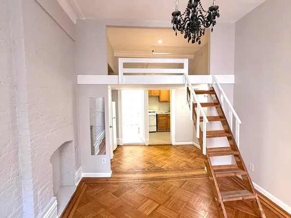 73 West 71st Street image 1 of 8