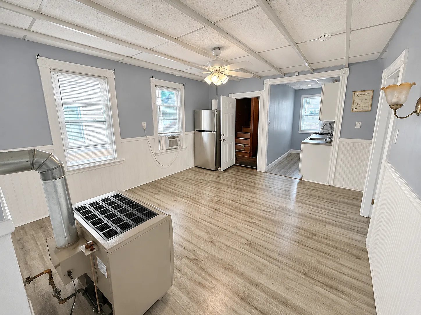 3 bed, 1000 sqft, $2,000 — Photo 4