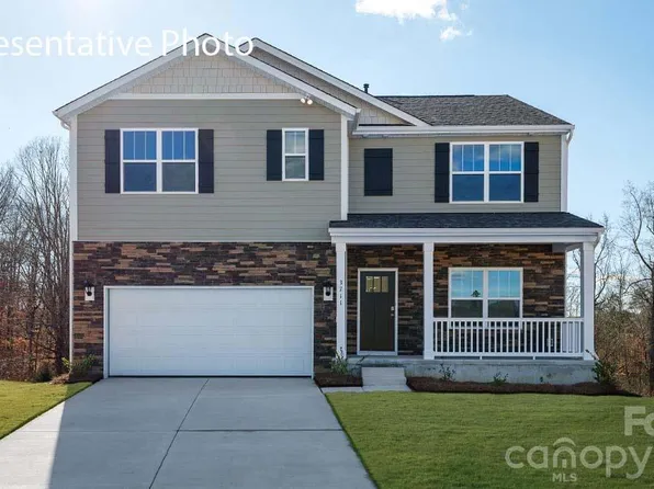 5608 Pamplona Way, Charlotte, NC 28214