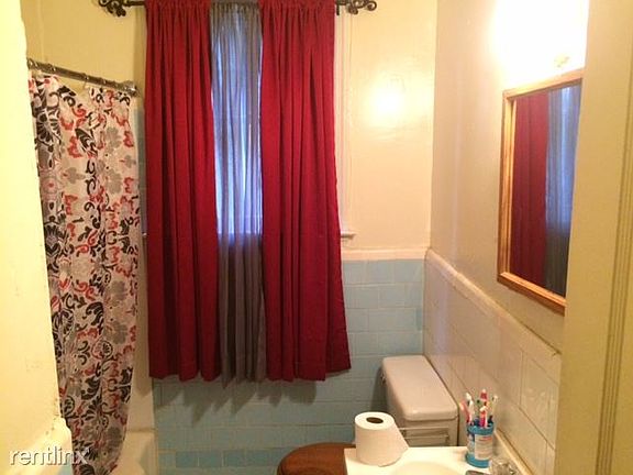 5th image of 3008 Hanes Ave #1
