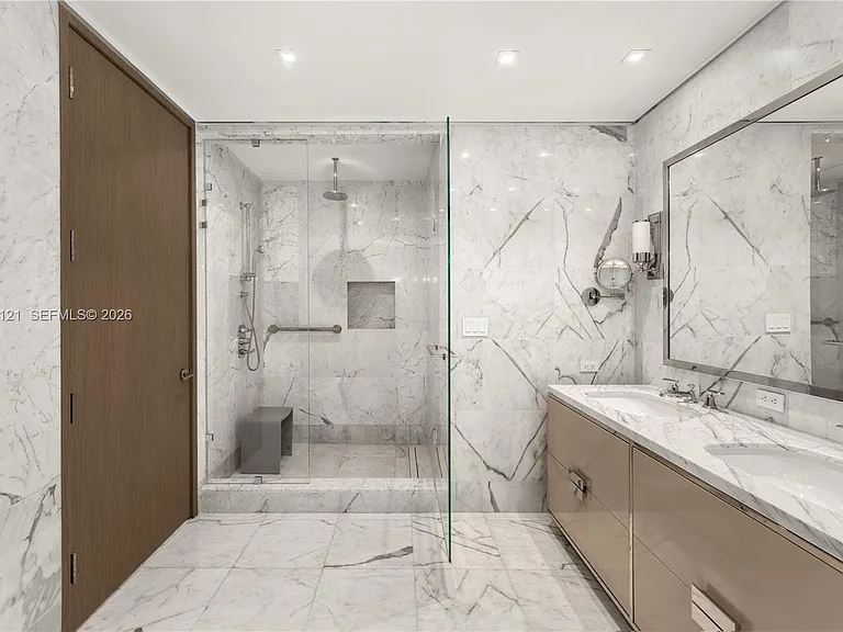 15701 Collins Ave #4802 — Photo 18