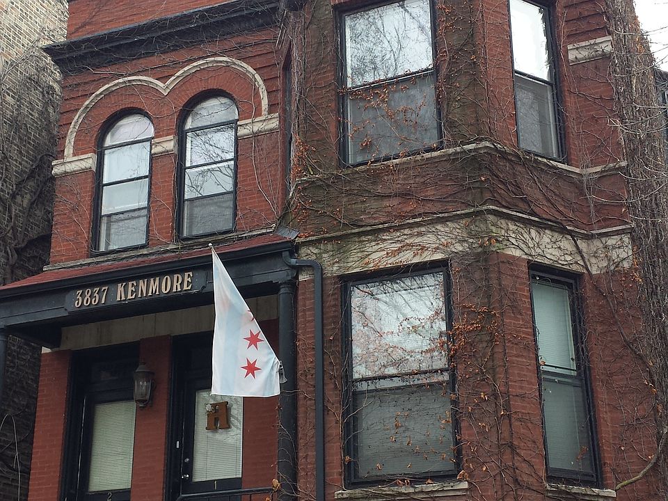 1st image of 3836 N Kenmore Ave #2