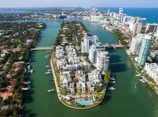 6201 Laguna Path N, Miami, FL 33141