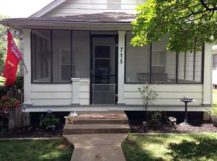 715 N 5th St, Elsberry, MO 63343