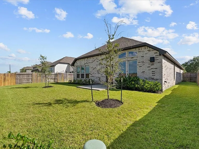 4907 Autumn Hills Trl — Photo 29