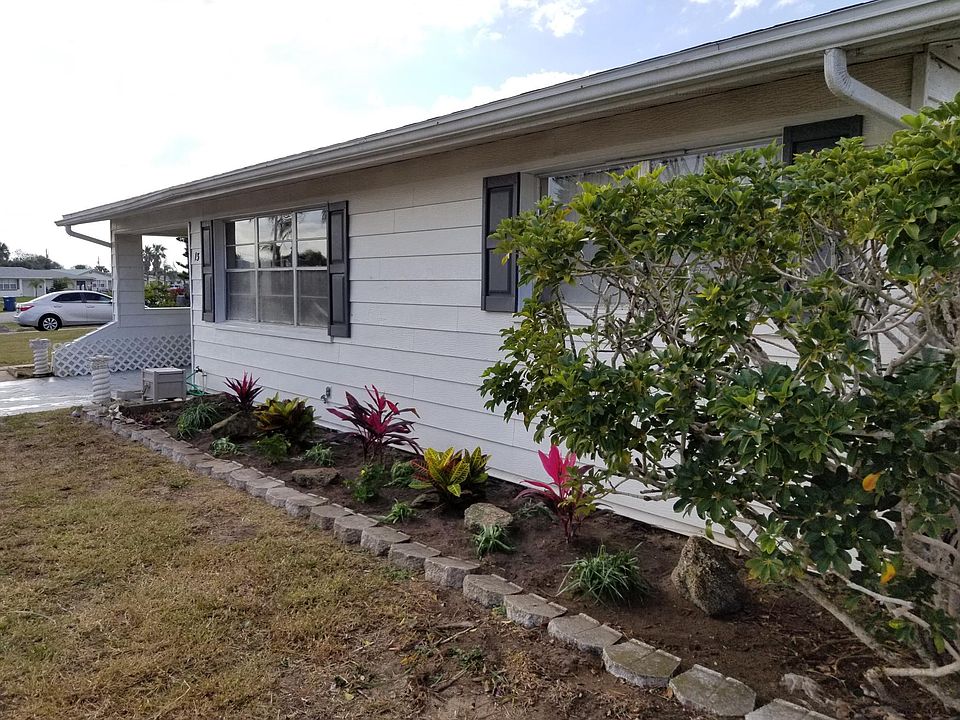 1st image of 13 Camellia Dr
