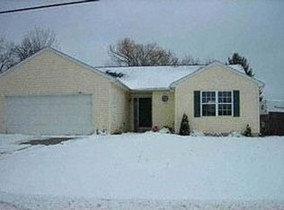 5025 Auker Dr, Flint, MI 48507