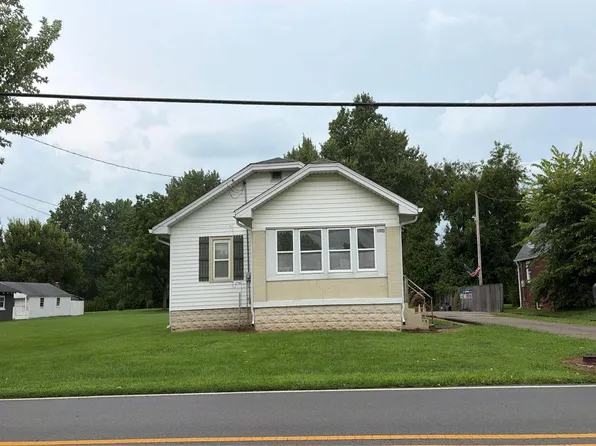 3204 W 25th St, Anderson, IN 46011