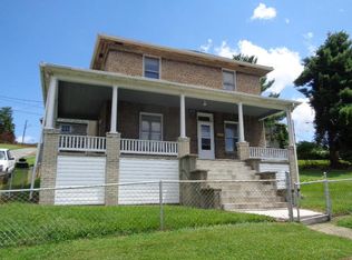 547 N Beverly Ave, Covington, VA 24426