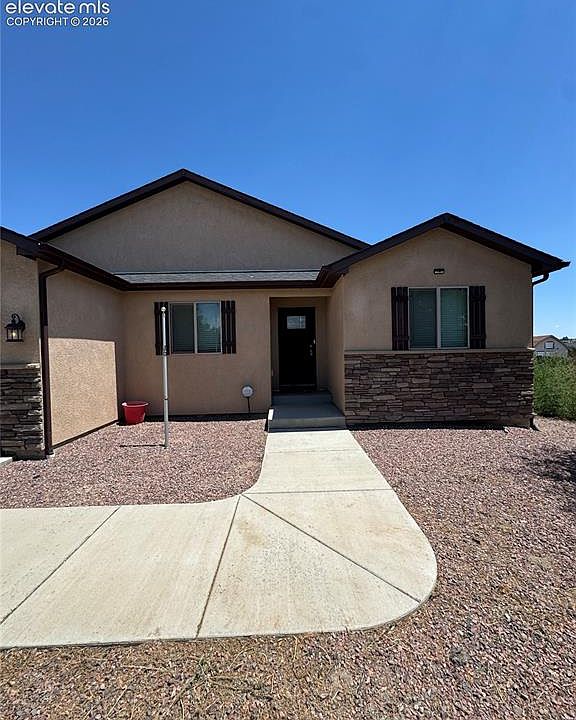 1st image of 822 S Espanola Dr