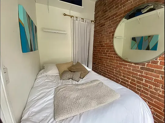 Rented by Bien Realty Ltd | media 18