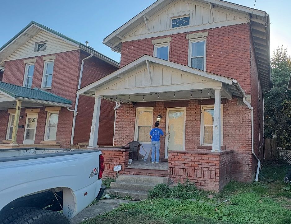 1st image of 205 Monongalia St