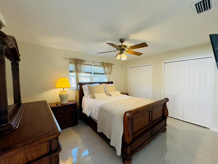 6503 Senegal Palm Way — Photo 47