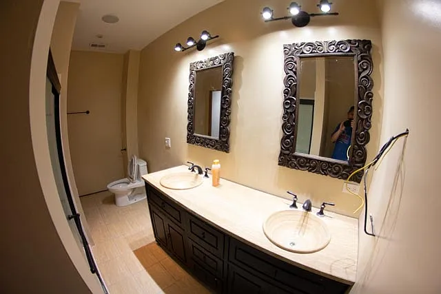 bathroom vanity / toilet