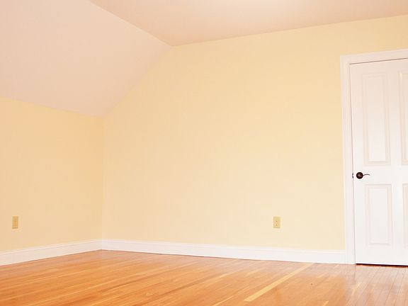 2nd image of 100 N Winooski Ave #D8