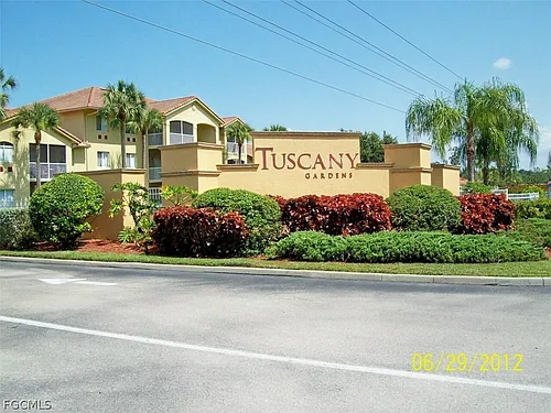 6330 Aragon Way Photo 1