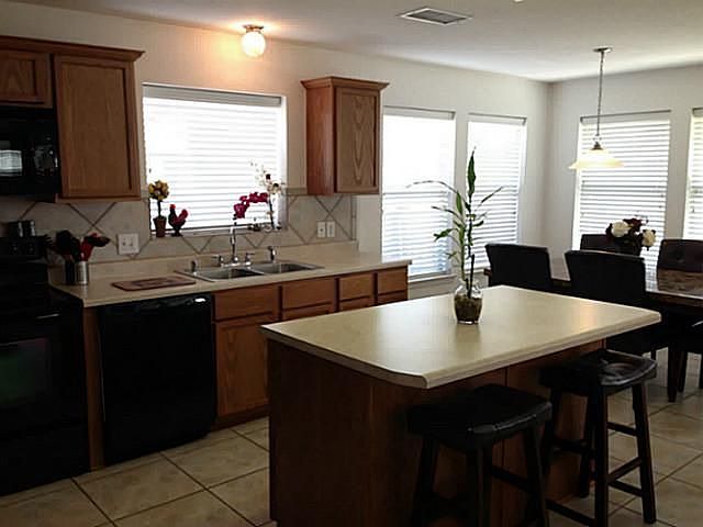 1st image of 2316 Malone Dr
