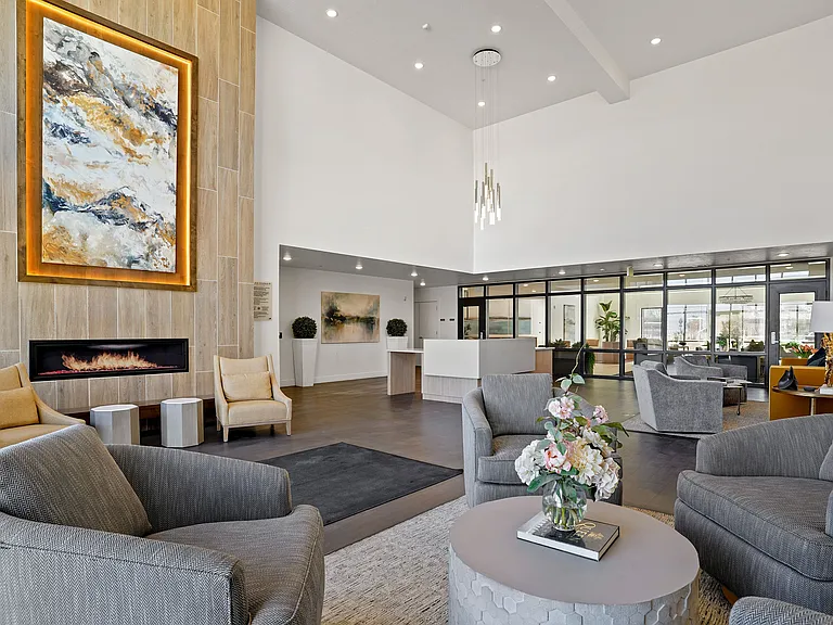 Village Station — Photo 39