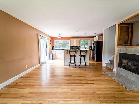 2nd image of 26 Audubon Ave