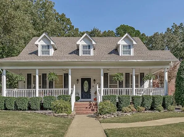 2206 Byrne Wood Dr, Jonesboro, AR 72404