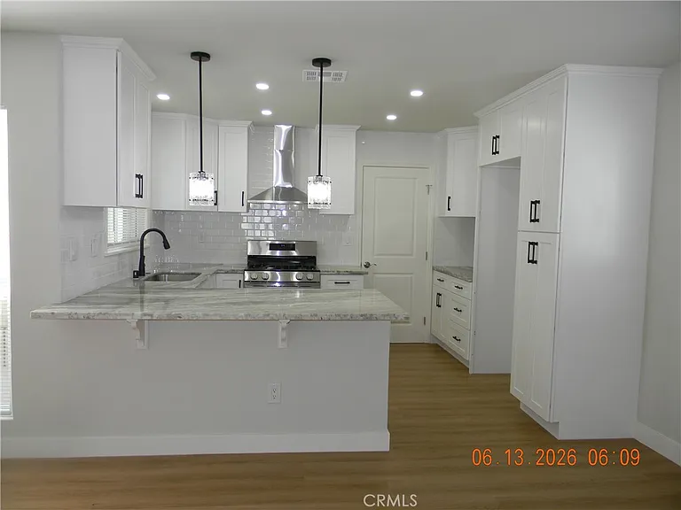 9671 Geyser Ave — Photo 1