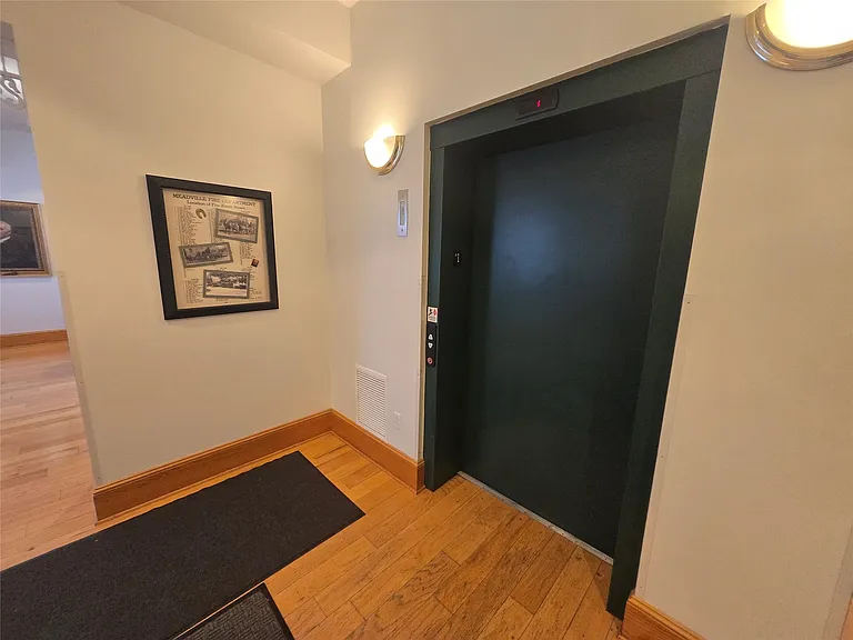 900 Market St #201 — Photo 14