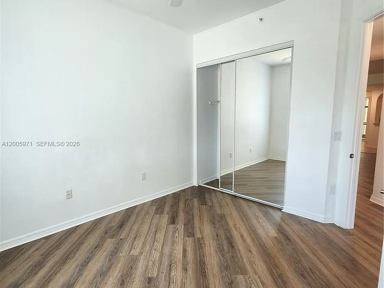 3600 Oaks Clubhouse Dr #206 — Photo 74