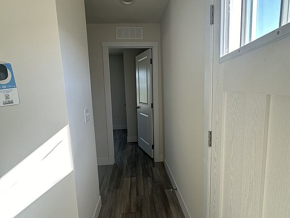 5th image of 153 S Vevay Dr