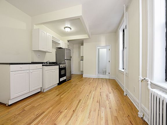 2nd image of 193 Bleecker St APT 7