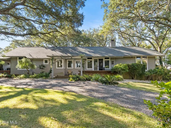 3521 Windy Point Road SW, Supply, NC 28462