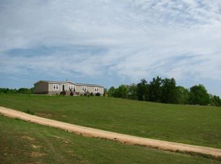 80 Nance Bend Rd, Clifton, TN 38425