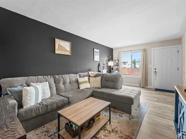 10180 Quivas Street, Denver, CO 80260