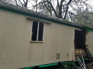 1850 Ireland Rd, Winston, OR 97496