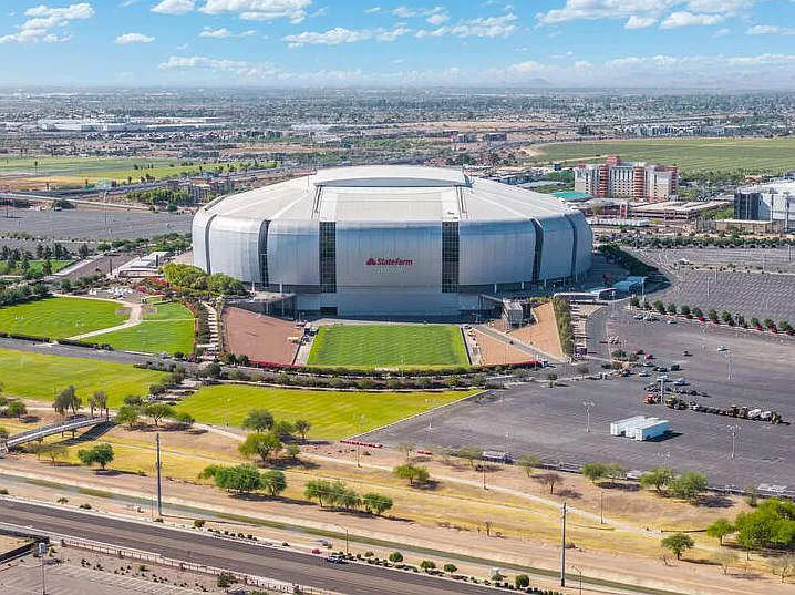 Aerial view of State Farm Stadium only 1.5 miles from the home - Game Day Stay!