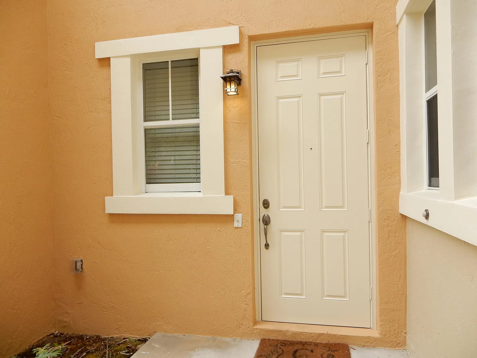 3 bed, 2.5 bath, 2335 sqft, $3,875 — Photo 4