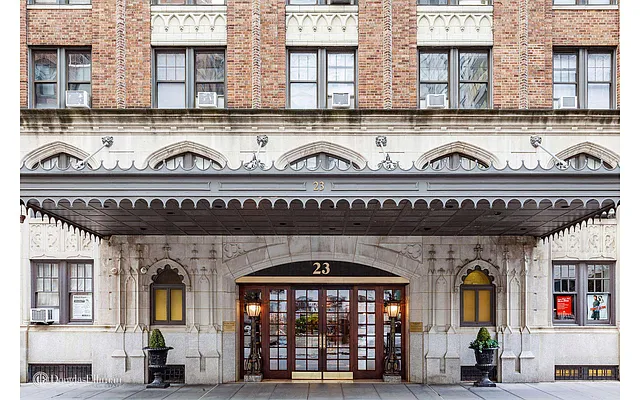 Sold by Douglas Elliman | media 10