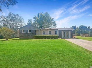 39 Hunter Dr, Murray, KY 42071