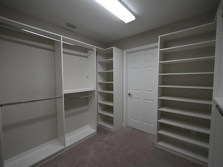 5450 Wayfarer Ave — Photo 16