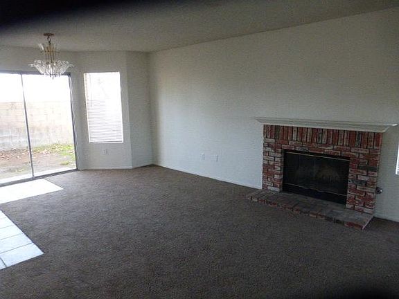 5th image of 188 E Manchester Ln