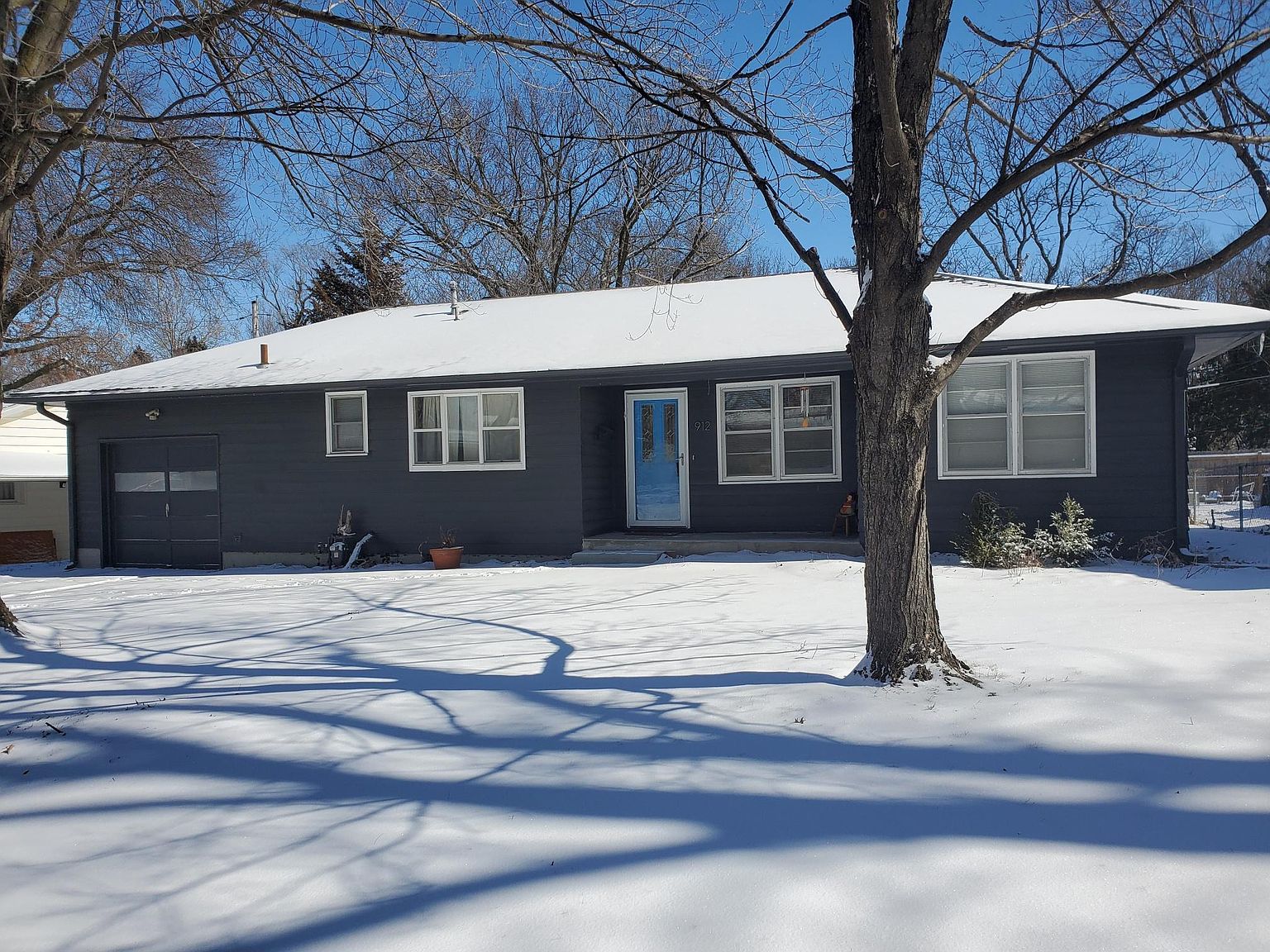 912 Hilltop Dr, Lawrence, KS 66044 Zillow