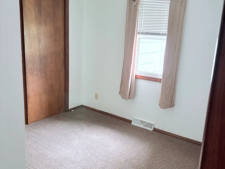 1211 Wooster Rd — Photo 18